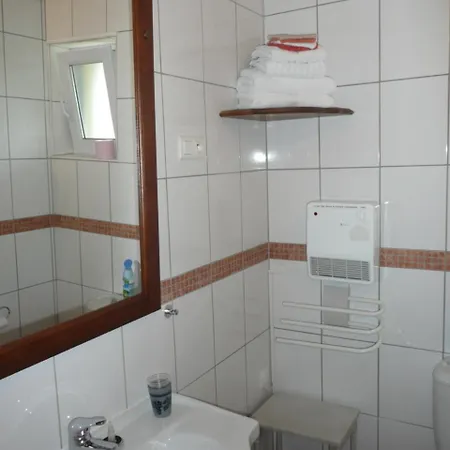 ベッド・アンド・ブレックファスト Chez Anny Et Jean Au Mittelbuehl,reichshoffen,pays De Niederbronn Les Bains Reichshoffen